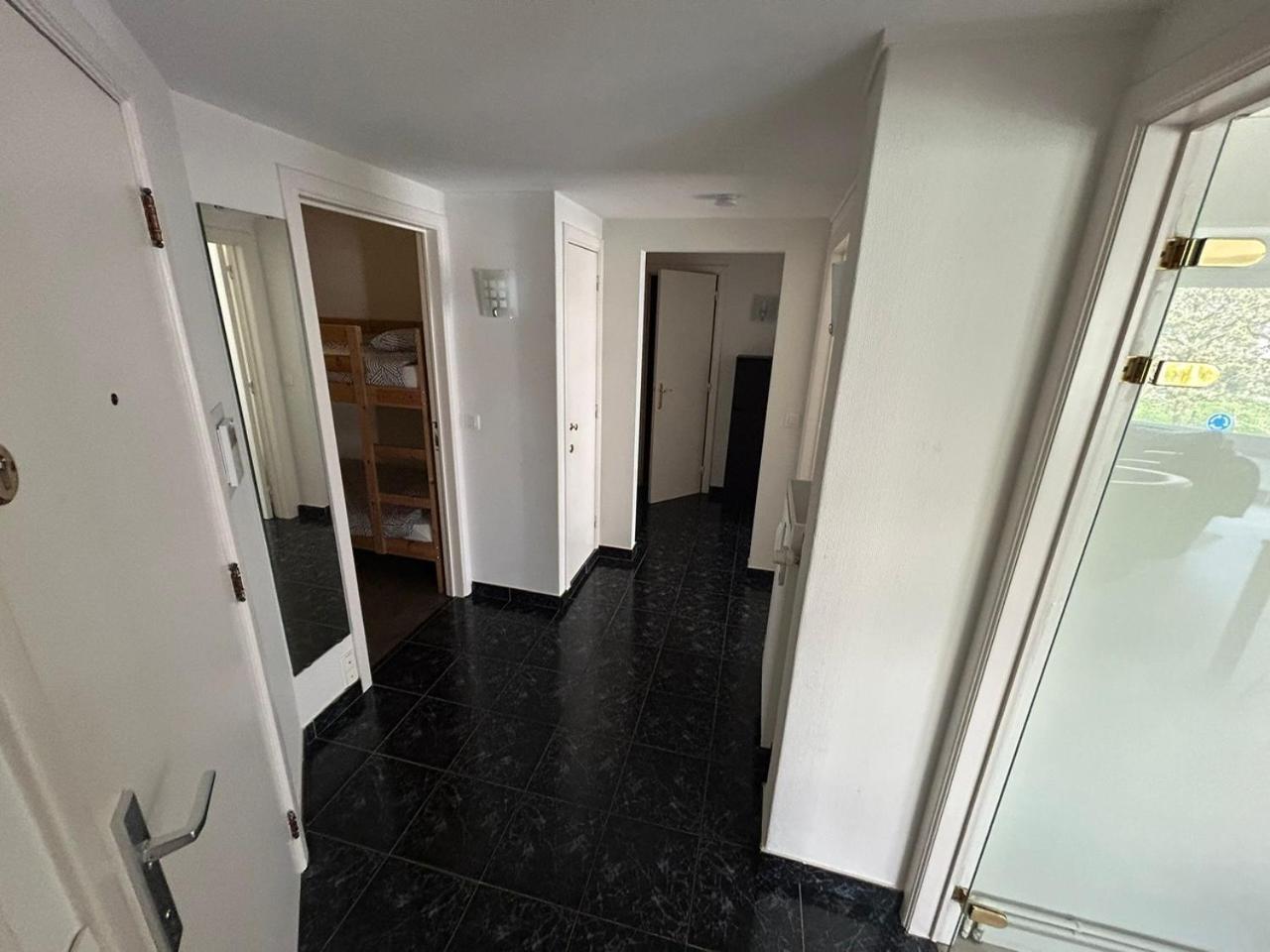 3 Bedroom Apartment Nearby The Sea Oostende Bagian luar foto