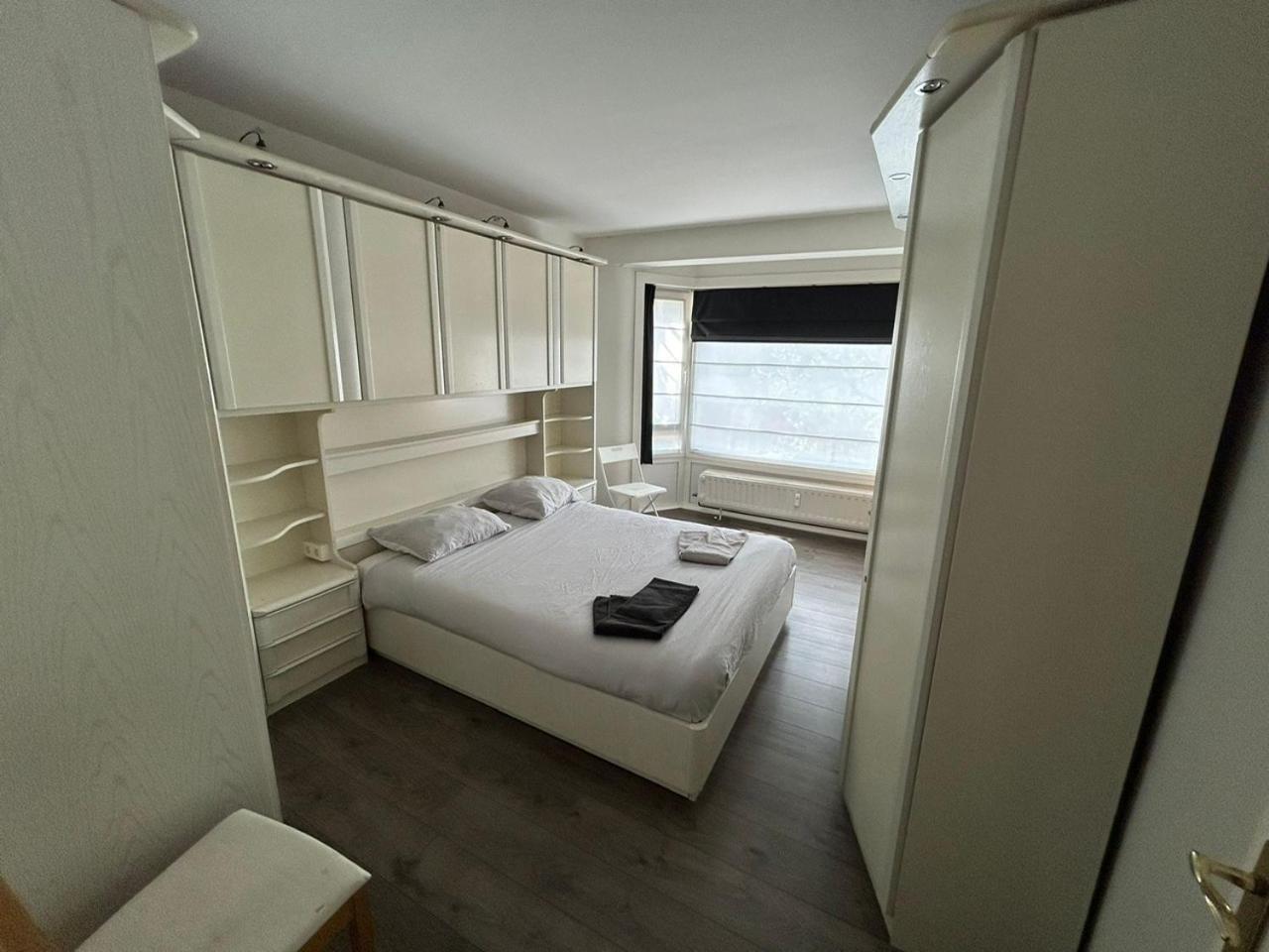 3 Bedroom Apartment Nearby The Sea Oostende Bagian luar foto